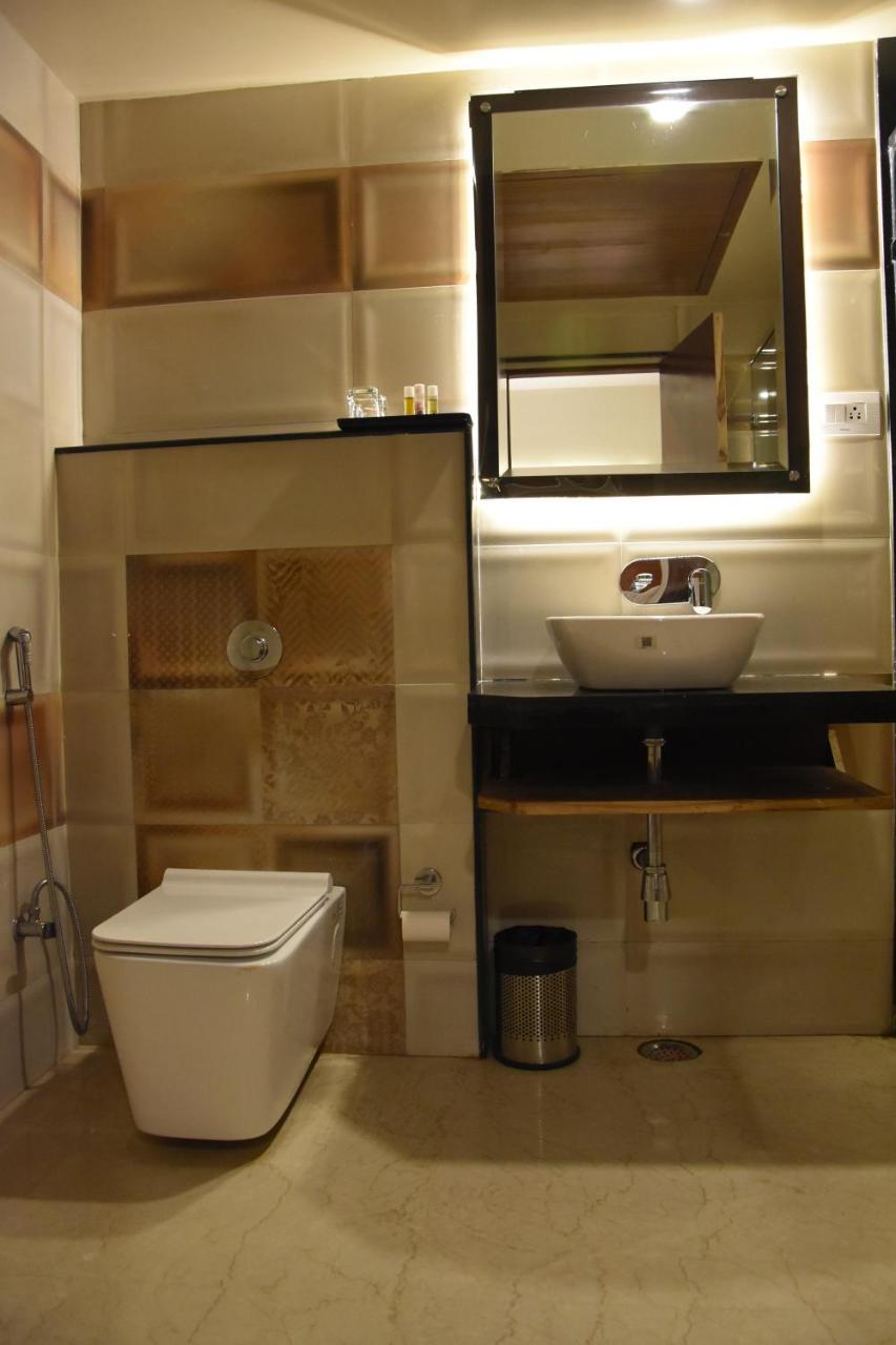 Hotel Meadows Βαρανάσι Εξωτερικό φωτογραφία